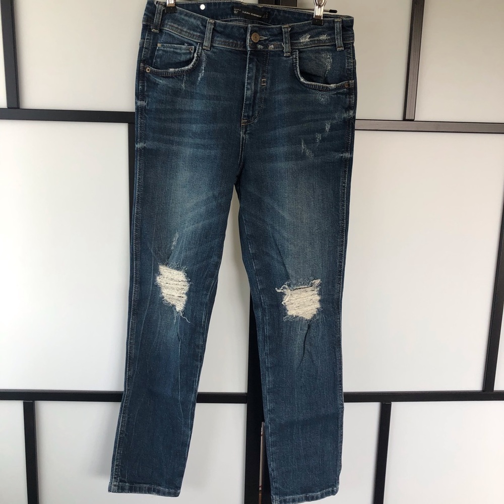 Zara Trafaluc dark wash distressed  jeans